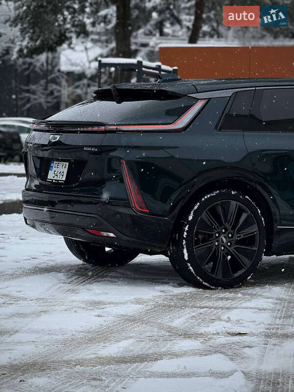 Позашляховик / Кросовер Cadillac Lyriq 2024 в Чернівцях фото 8 Позашляховик / Кросовер Cadillac Lyriq 2024 в Чернівцях