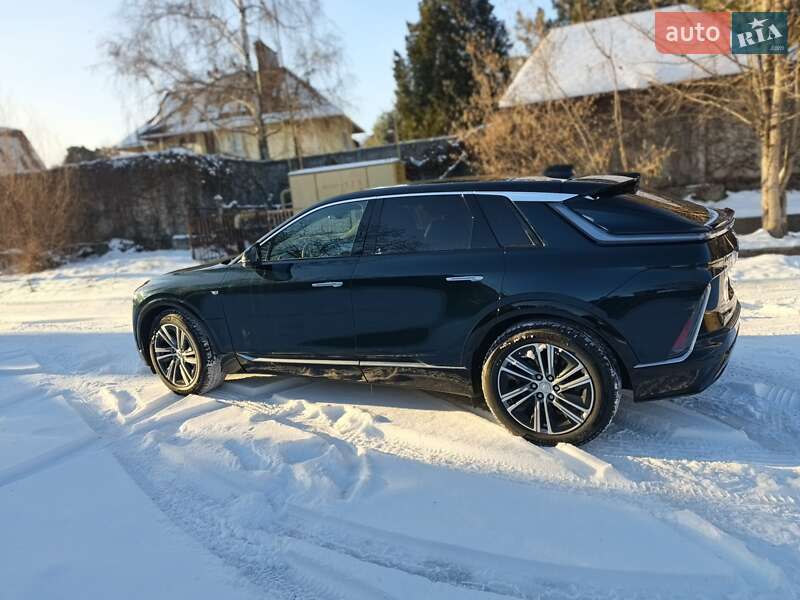 Внедорожник / Кроссовер Cadillac Lyriq 2023 в Запорожье фото 7 Внедорожник / Кроссовер Cadillac Lyriq 2023 в Запорожье