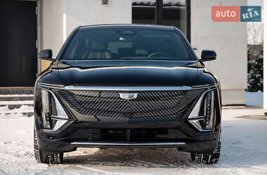 Внедорожник / Кроссовер Cadillac Lyriq 2024 в Ивано-Франковске