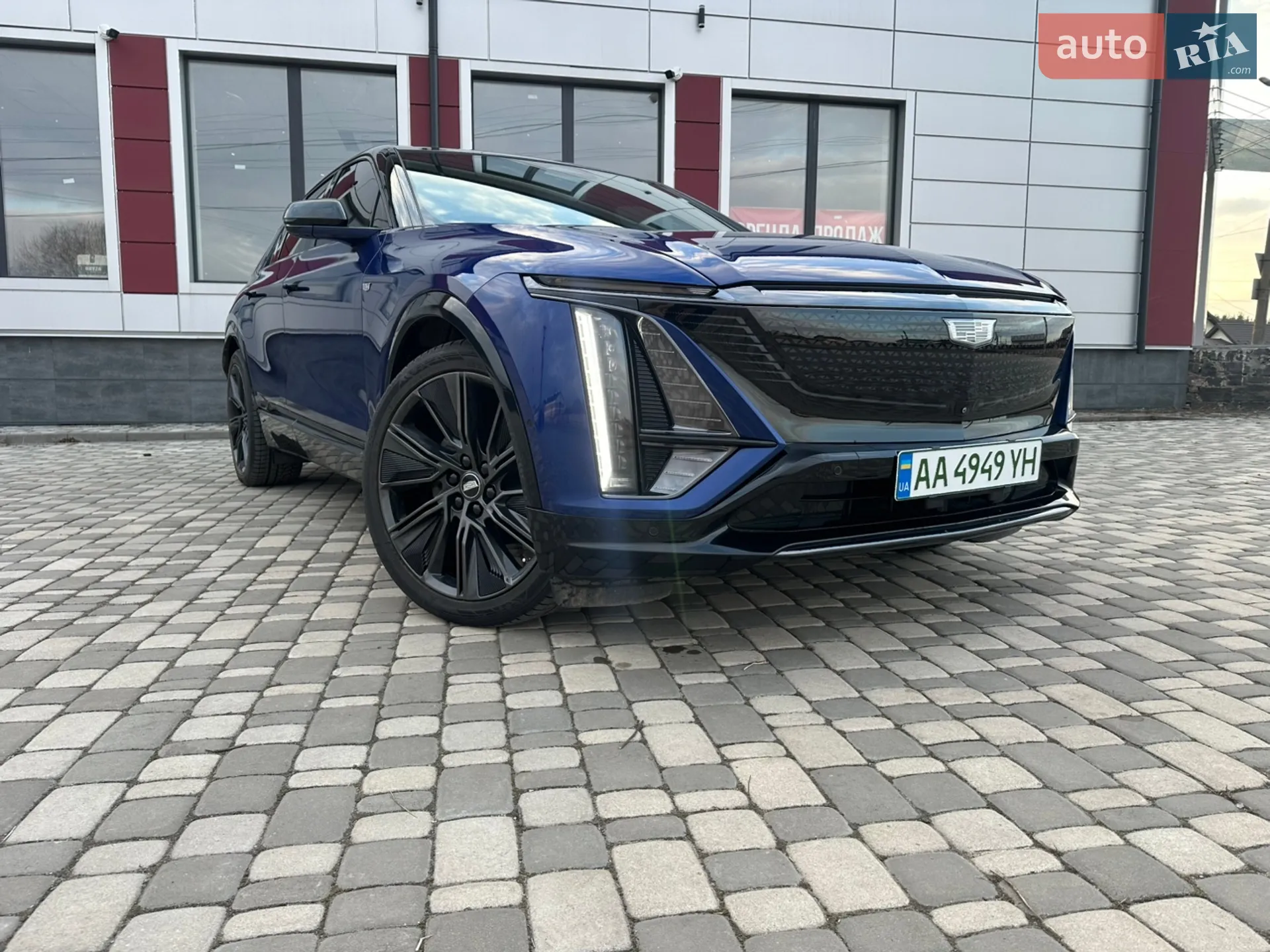 2023 Cadillac Lyriq - мініатюра 9