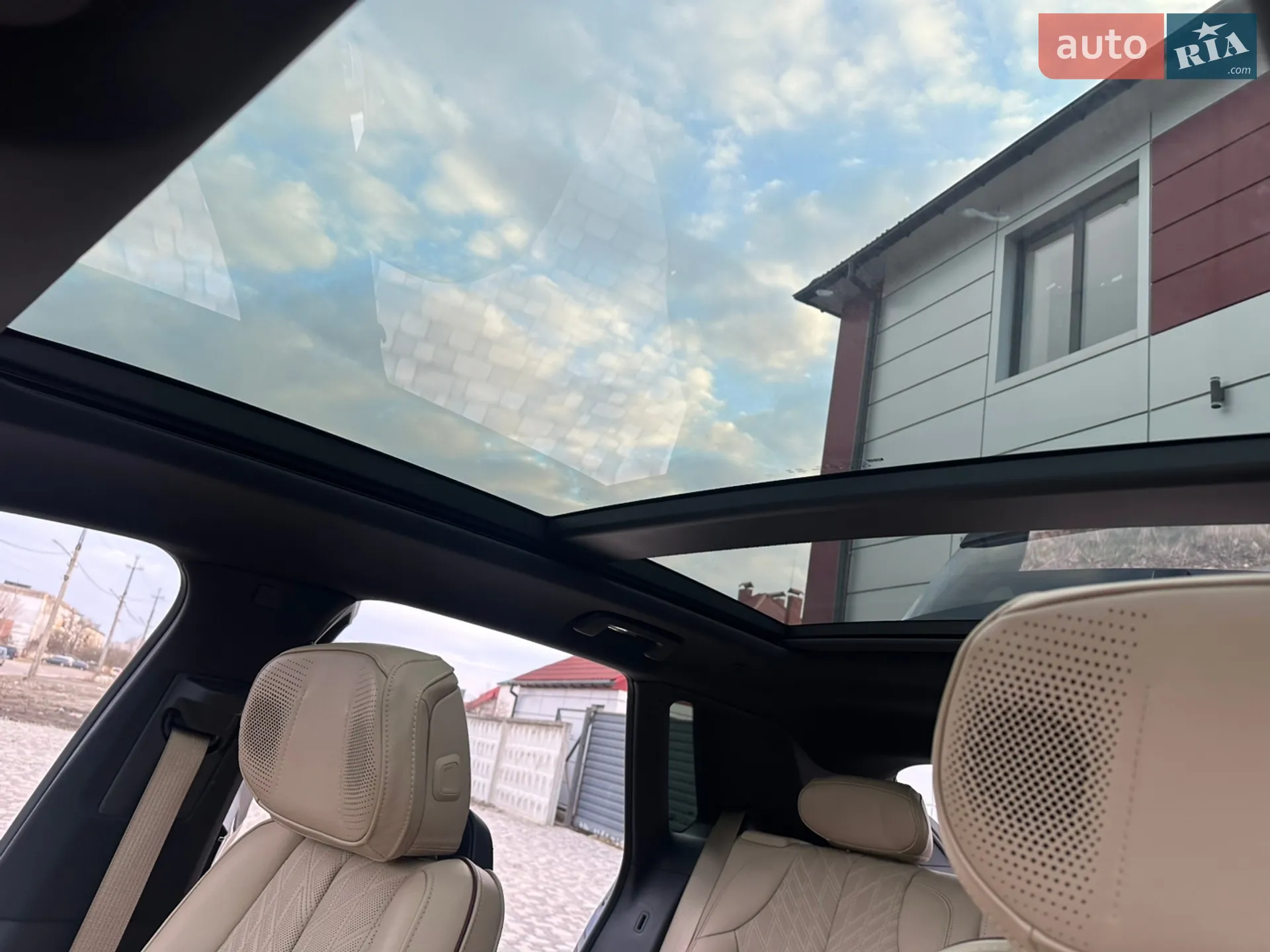 2023 Cadillac Lyriq - мініатюра 41