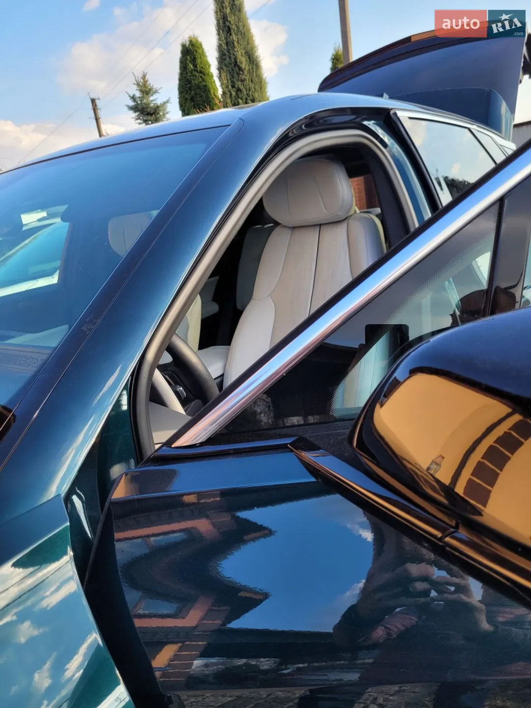 2024 Cadillac Lyriq - мініатюра 4