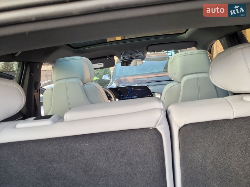 Внедорожник / Кроссовер Cadillac Lyriq 2024 в Киеве