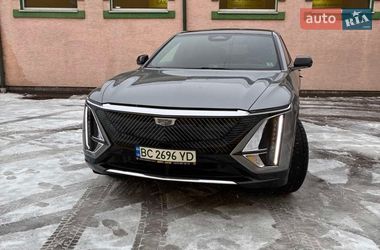 Внедорожник / Кроссовер Cadillac Lyriq 2024 в Стрые