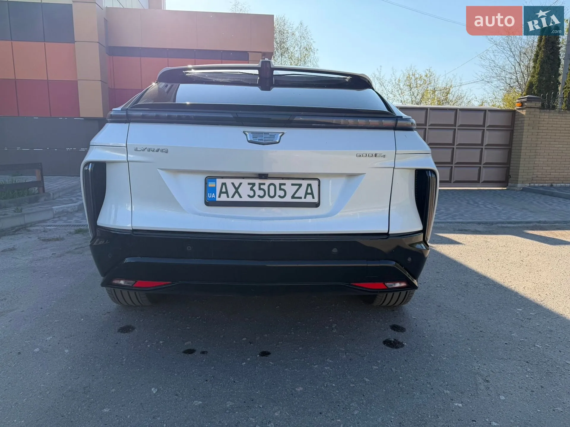 2023 Cadillac Lyriq - мініатюра 10