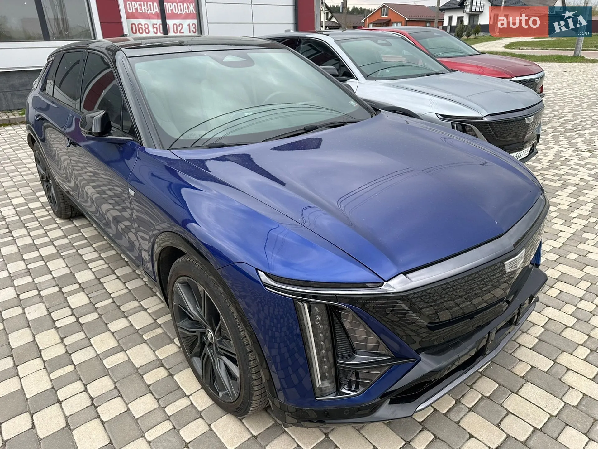 2023 Cadillac Lyriq - мініатюра 3