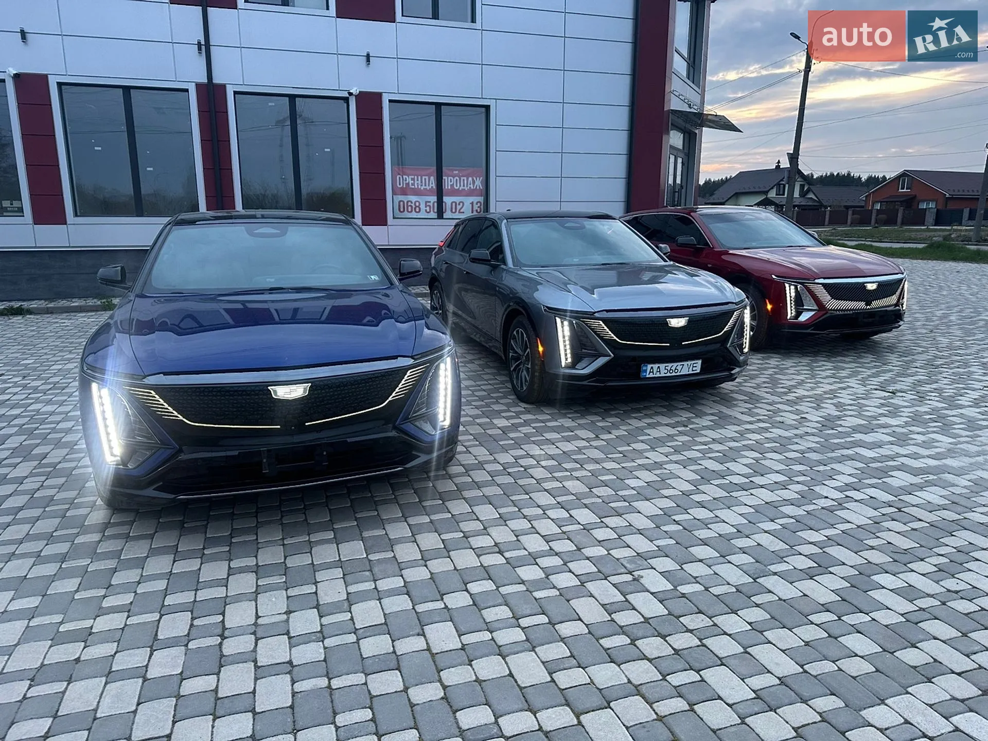 2023 Cadillac Lyriq - мініатюра 7