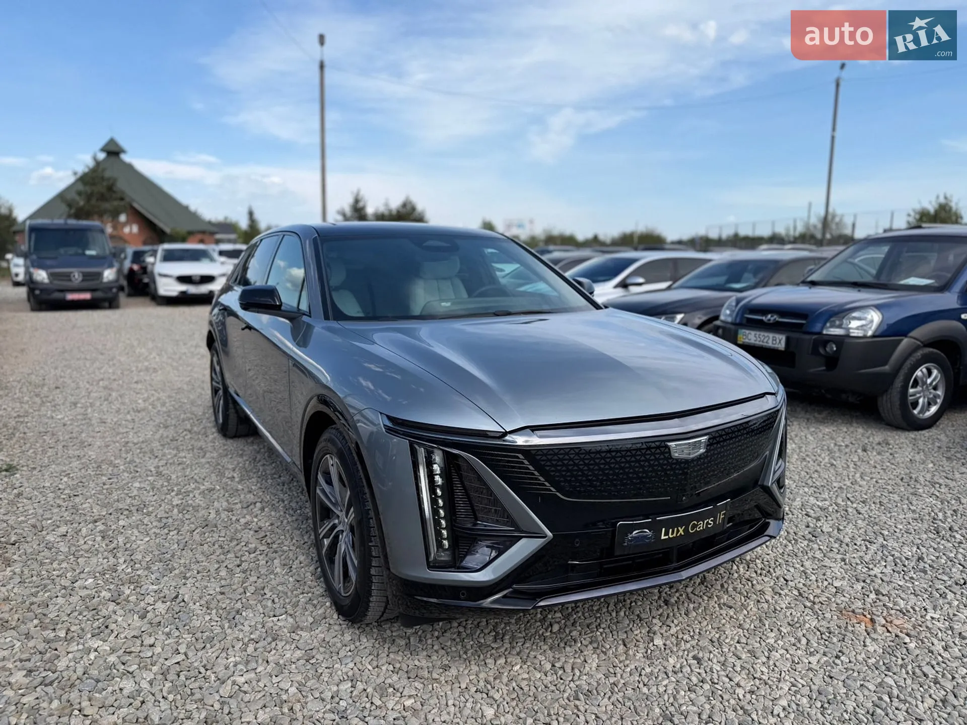 2024 Cadillac Lyriq - мініатюра 3