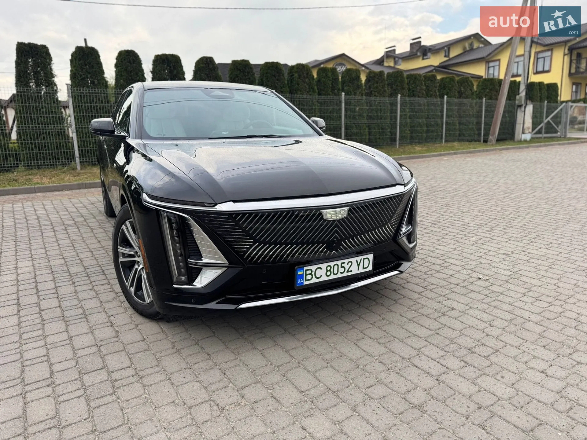 2023 Cadillac Lyriq - мініатюра 3