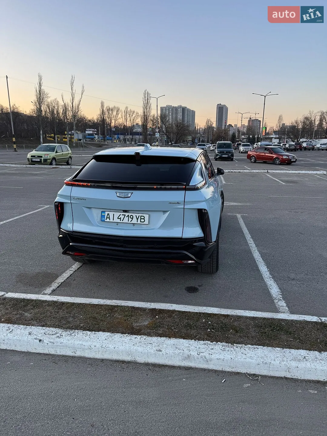 2023 Cadillac Lyriq - мініатюра 6