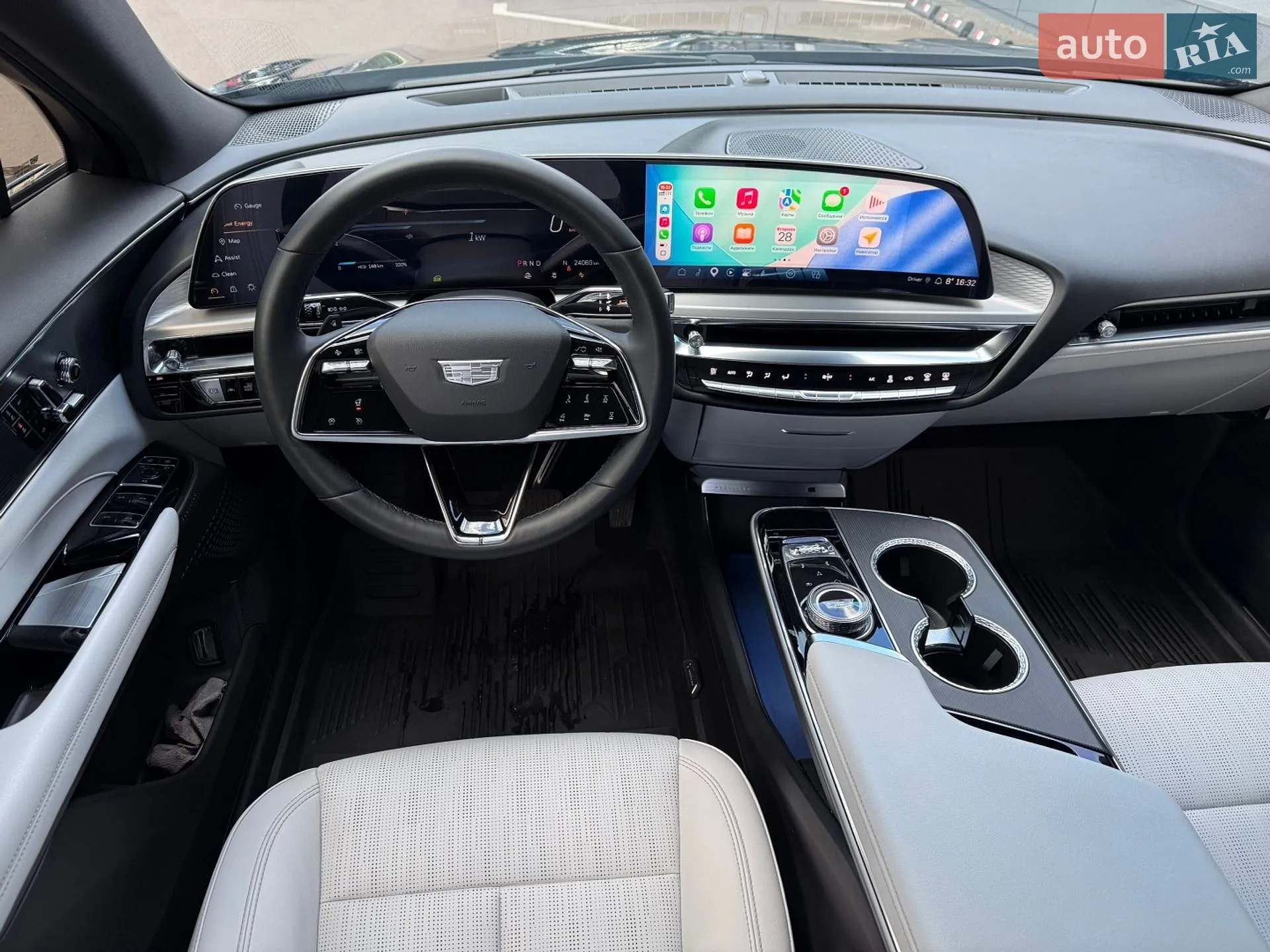 2023 Cadillac Lyriq - мініатюра 28