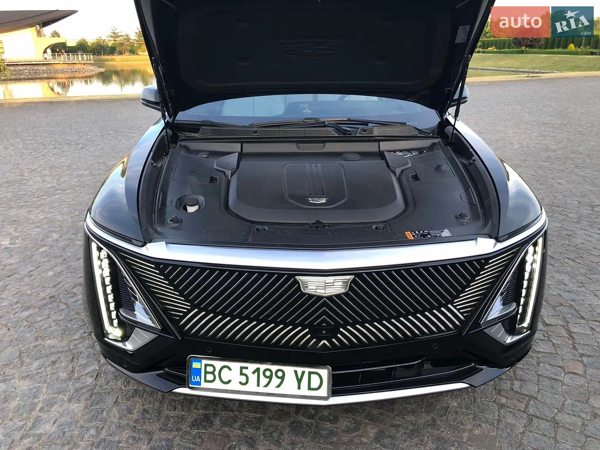 2024 Cadillac Lyriq - мініатюра 13