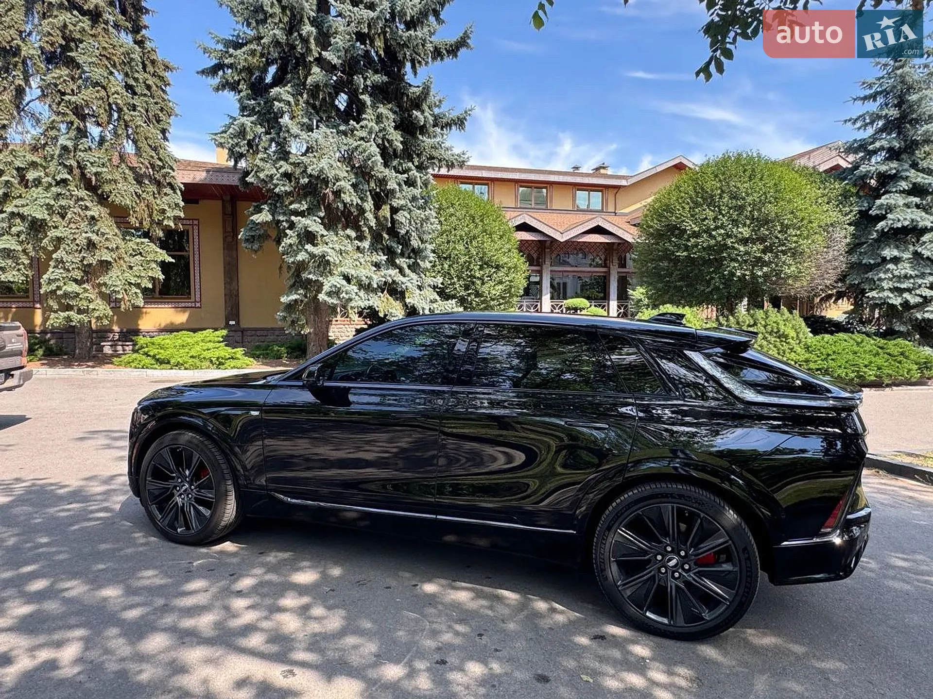 2025 Cadillac Lyriq - мініатюра 5
