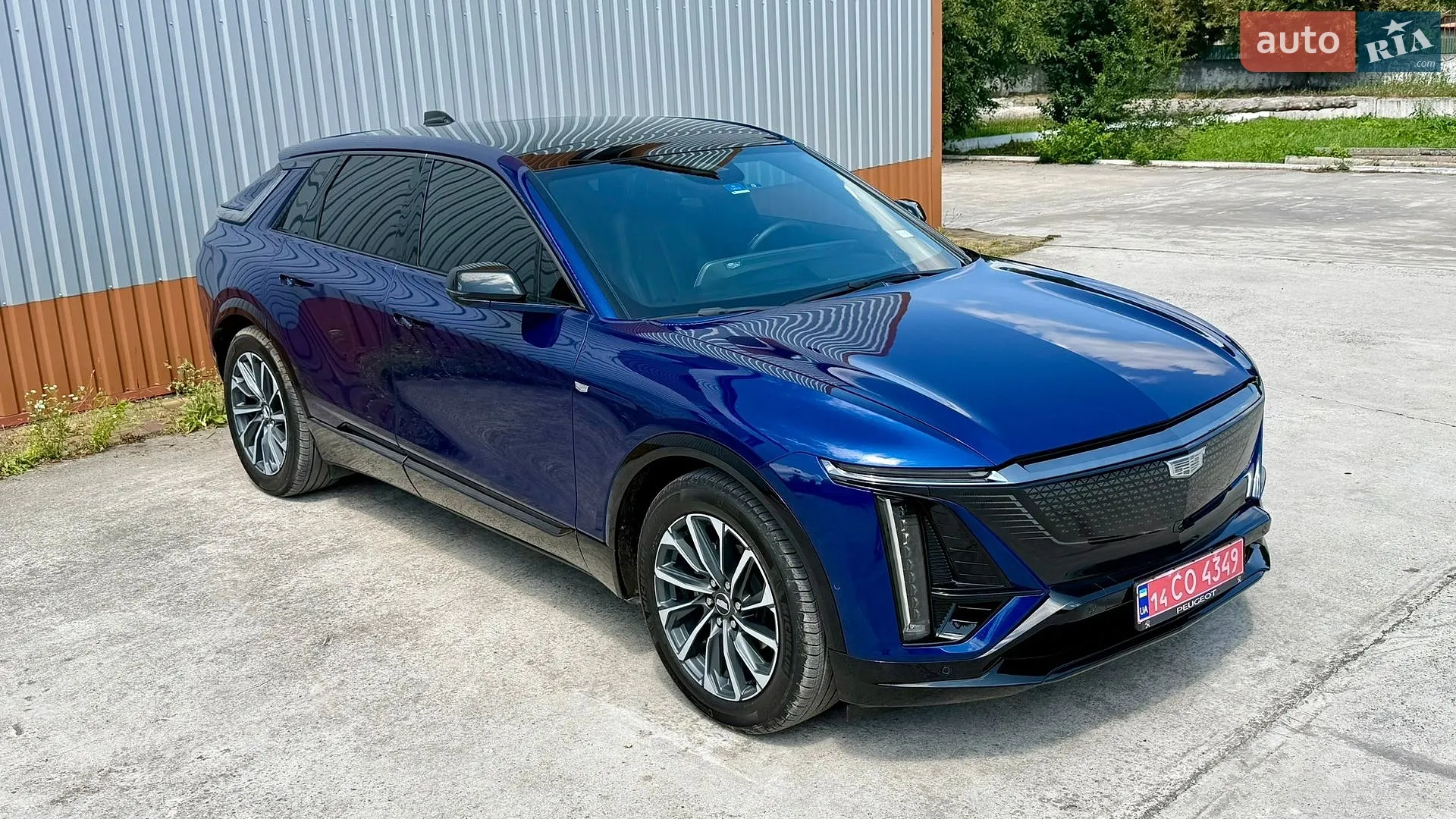 2023 Cadillac Lyriq - мініатюра 8
