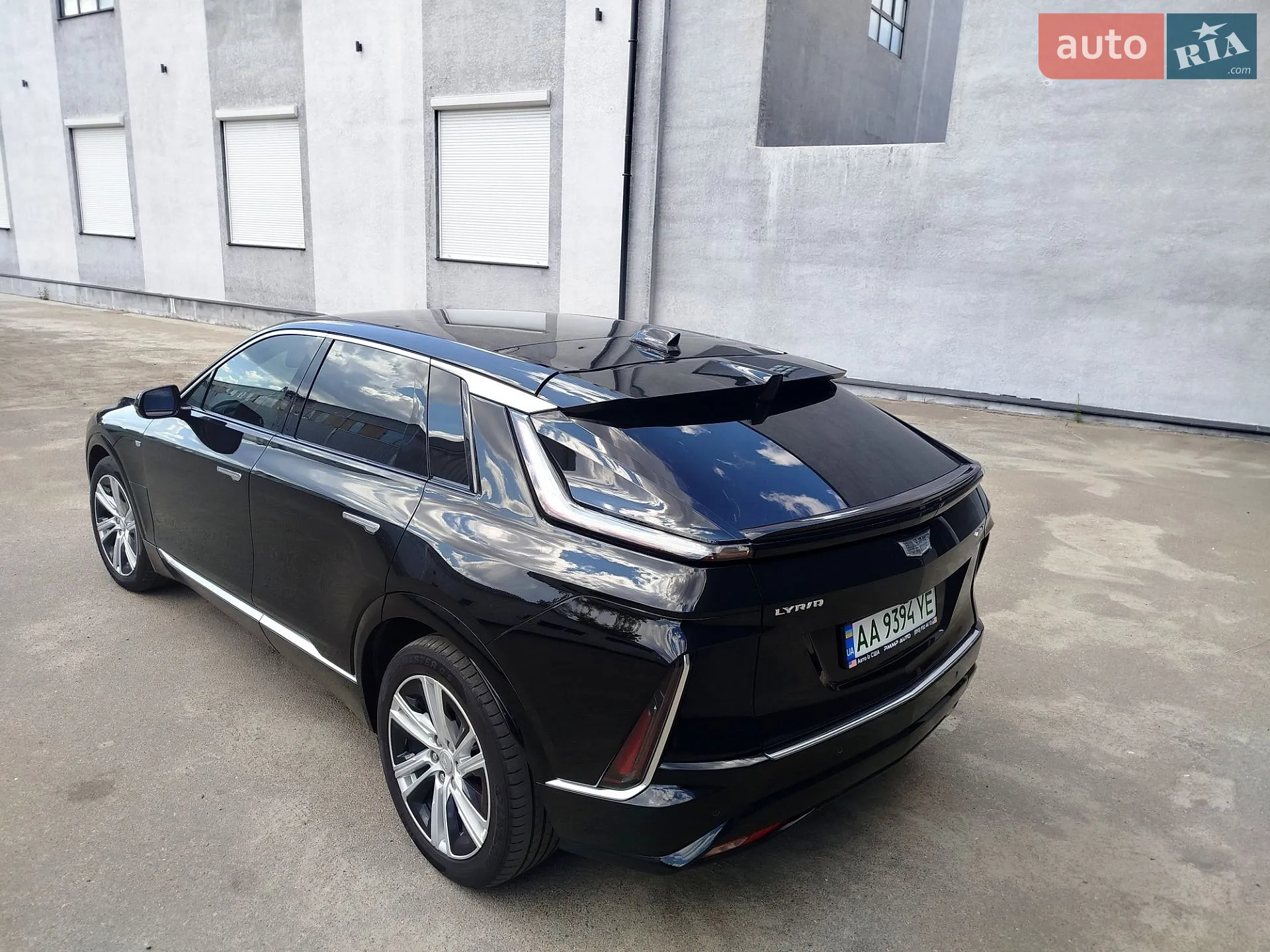 2024 Cadillac Lyriq - мініатюра 4