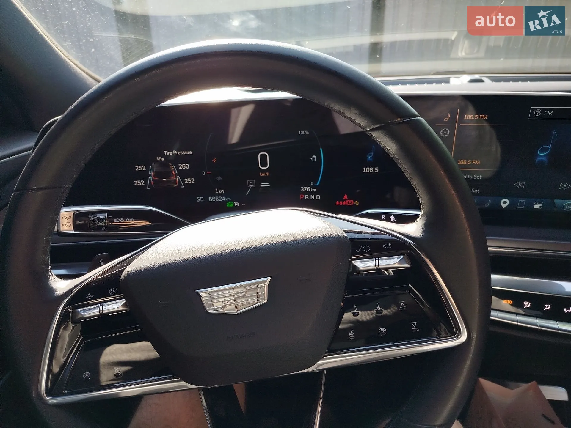 2024 Cadillac Lyriq - мініатюра 23