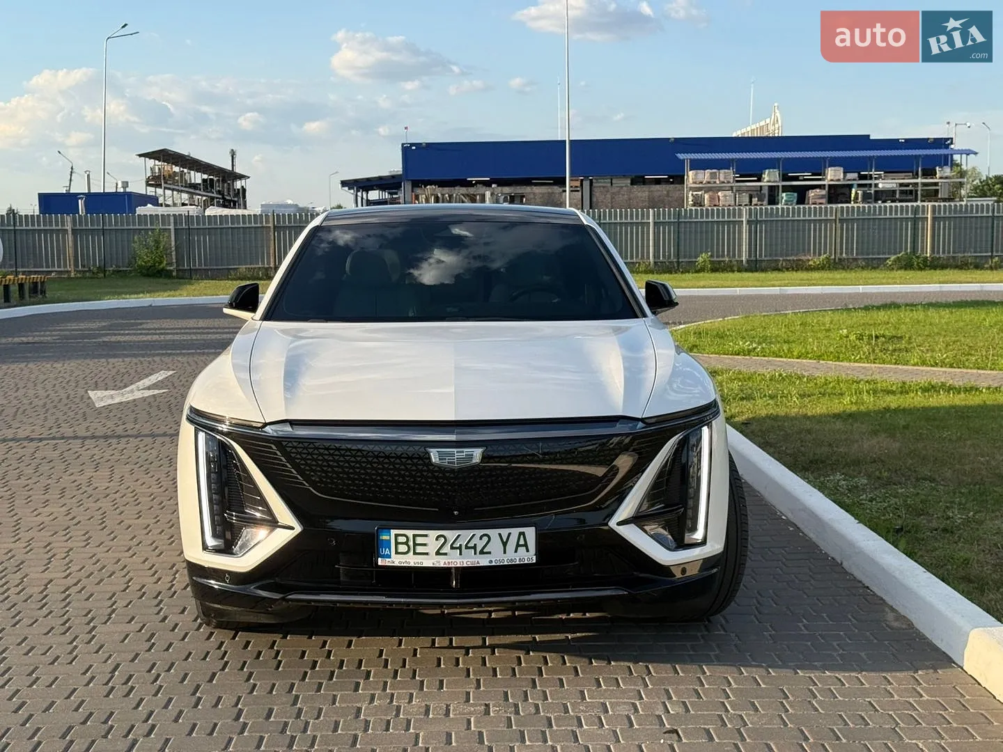 2024 Cadillac Lyriq - мініатюра 4