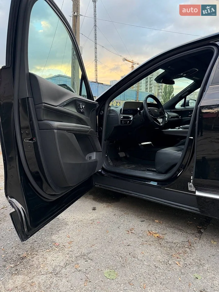Позашляховик / Кросовер Cadillac Lyriq 2023 в Харкові фото 8