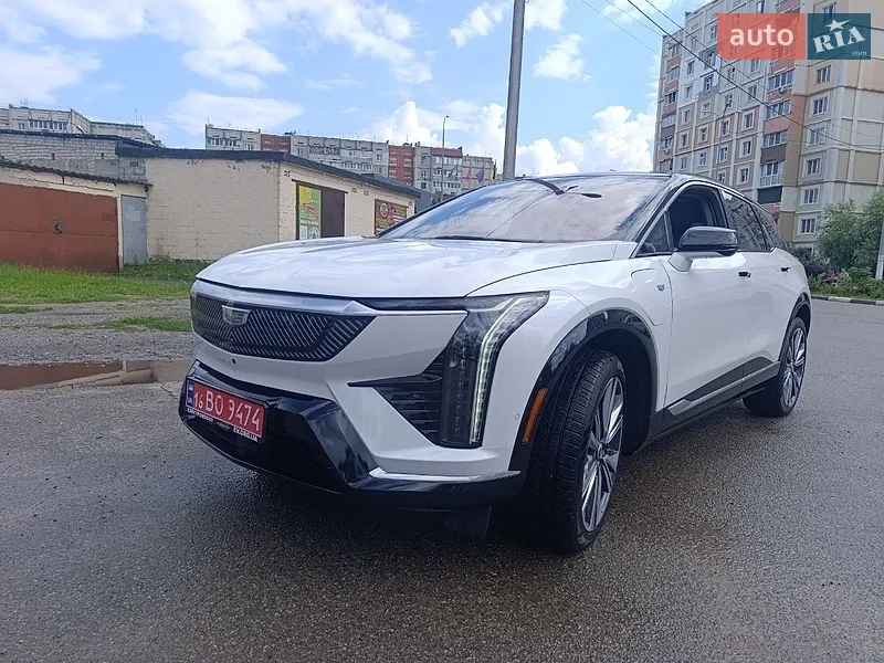Cadillac  Optiq
