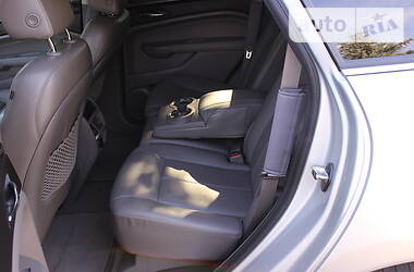 Внедорожник / Кроссовер Cadillac SRX 2011 в Днепре
