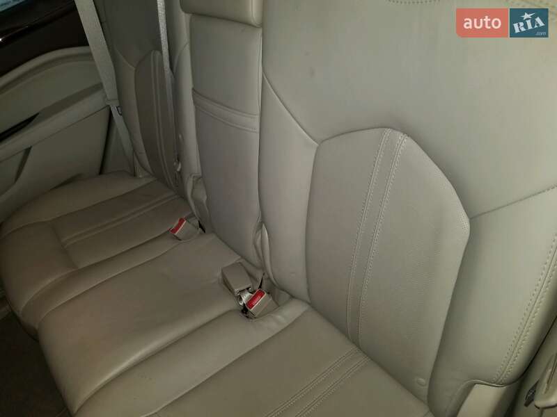 Позашляховик / Кросовер Cadillac SRX 2014 в Житомирі фото 33 Позашляховик / Кросовер Cadillac SRX 2014 в Житомирі