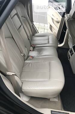 Позашляховик / Кросовер Cadillac SRX 2010 в 