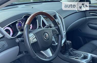 Внедорожник / Кроссовер Cadillac SRX 2010 в 