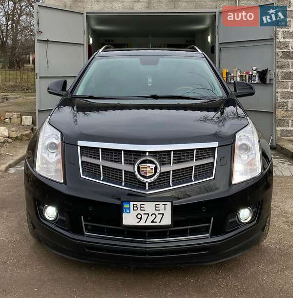 Позашляховик / Кросовер Cadillac SRX 2010 в Миколаєві