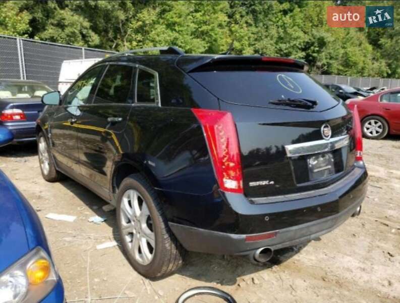 Внедорожник / Кроссовер Cadillac SRX 2011 в Виннице