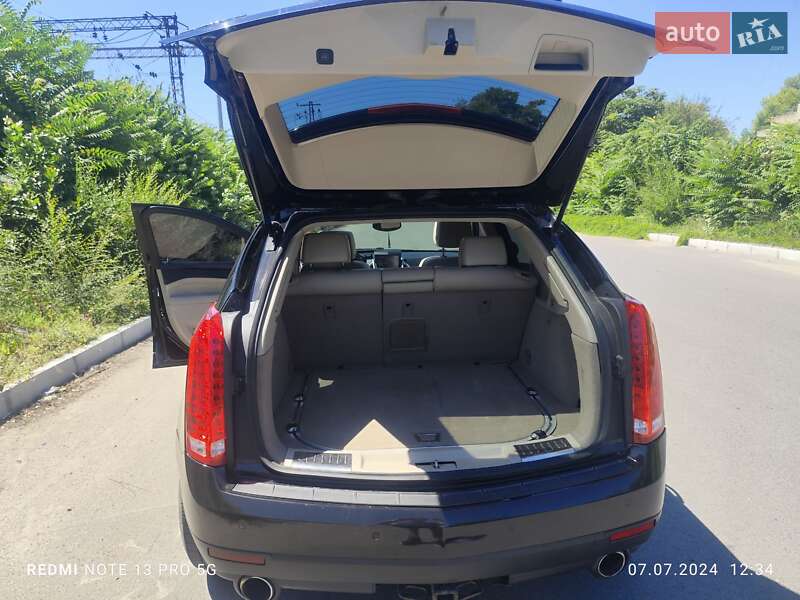 Внедорожник / Кроссовер Cadillac SRX 2009 в Днепре