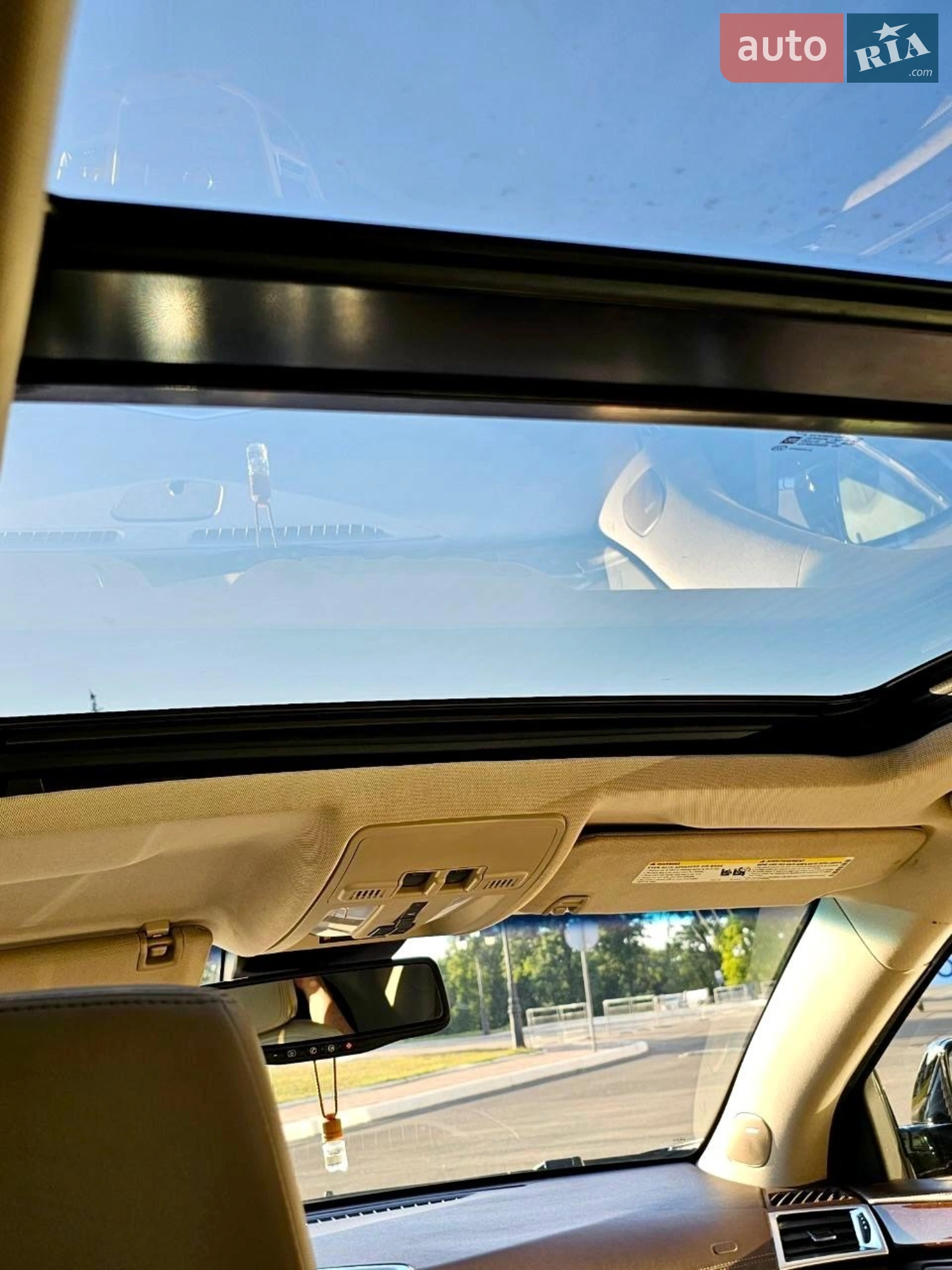 2010 Cadillac SRX - мініатюра 22