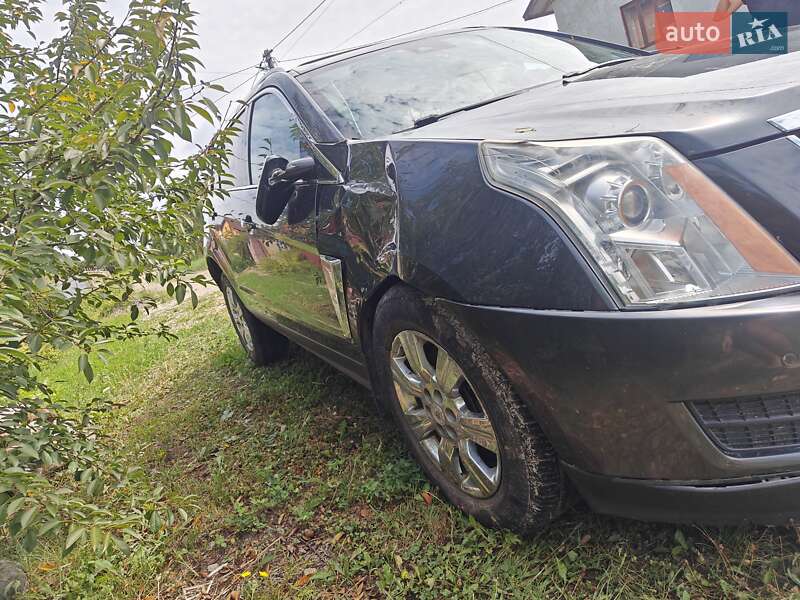 Внедорожник / Кроссовер Cadillac SRX 2014 в Ивано-Франковске фото 3 Внедорожник / Кроссовер Cadillac SRX 2014 в Ивано-Франковске