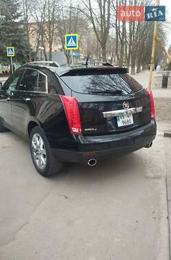 Внедорожник / Кроссовер Cadillac SRX 2009 в 