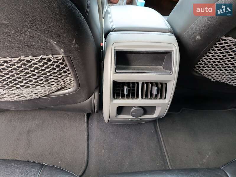 Позашляховик / Кросовер Cadillac SRX 2011 в Броварах