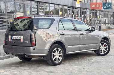 Внедорожник / Кроссовер Cadillac SRX 2004 в 