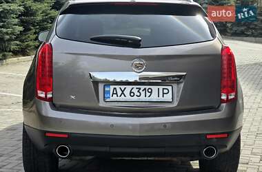 Внедорожник / Кроссовер Cadillac SRX 2010 в 