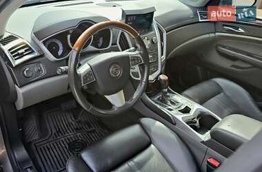 Внедорожник / Кроссовер Cadillac SRX 2010 в 