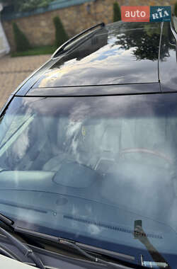 Универсал Cadillac SRX 2004 в 