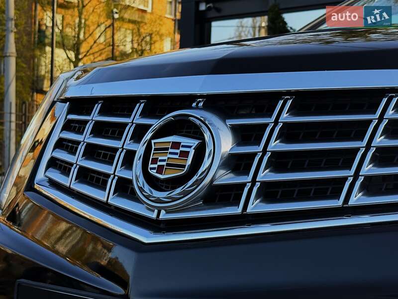 Позашляховик / Кросовер Cadillac SRX 2014 в Києві
