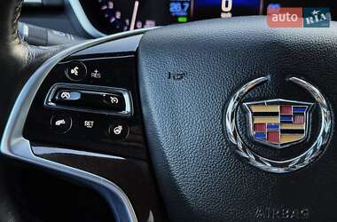 Позашляховик / Кросовер Cadillac SRX 2014 в 