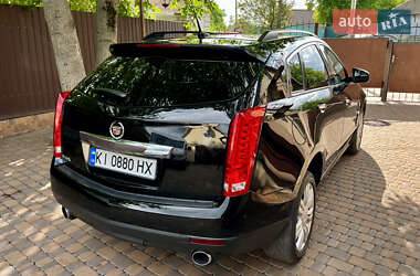 Внедорожник / Кроссовер Cadillac SRX 2010 в 