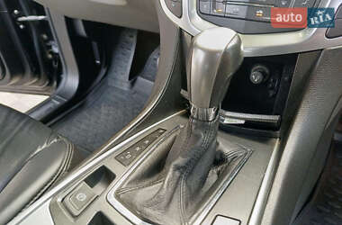 Внедорожник / Кроссовер Cadillac SRX 2010 в 