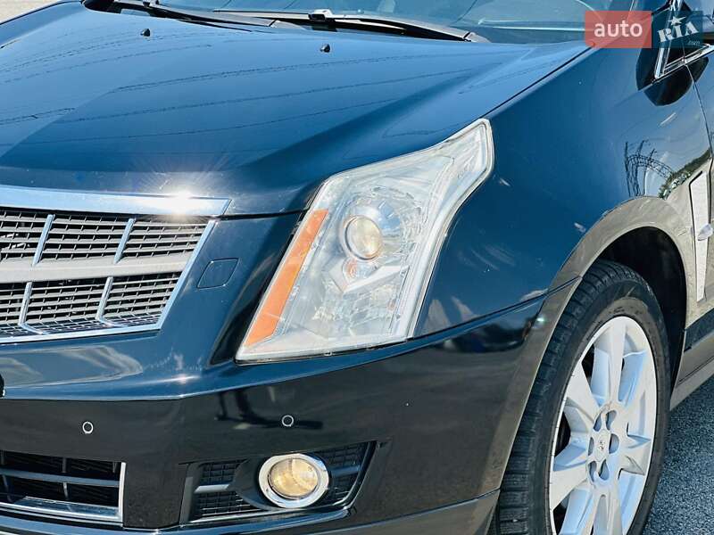 Позашляховик / Кросовер Cadillac SRX 2011 в Харкові