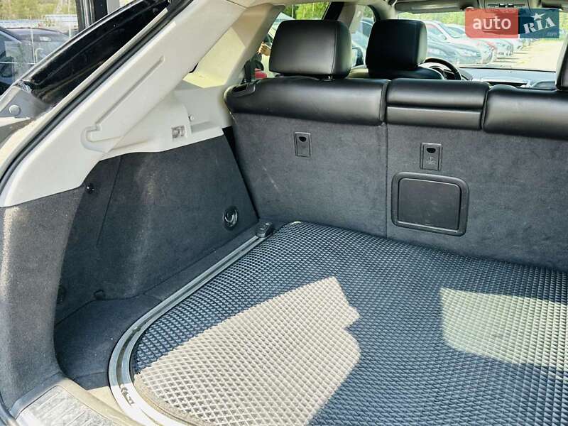 Позашляховик / Кросовер Cadillac SRX 2011 в Харкові