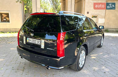 Позашляховик / Кросовер Cadillac SRX 2008 в 