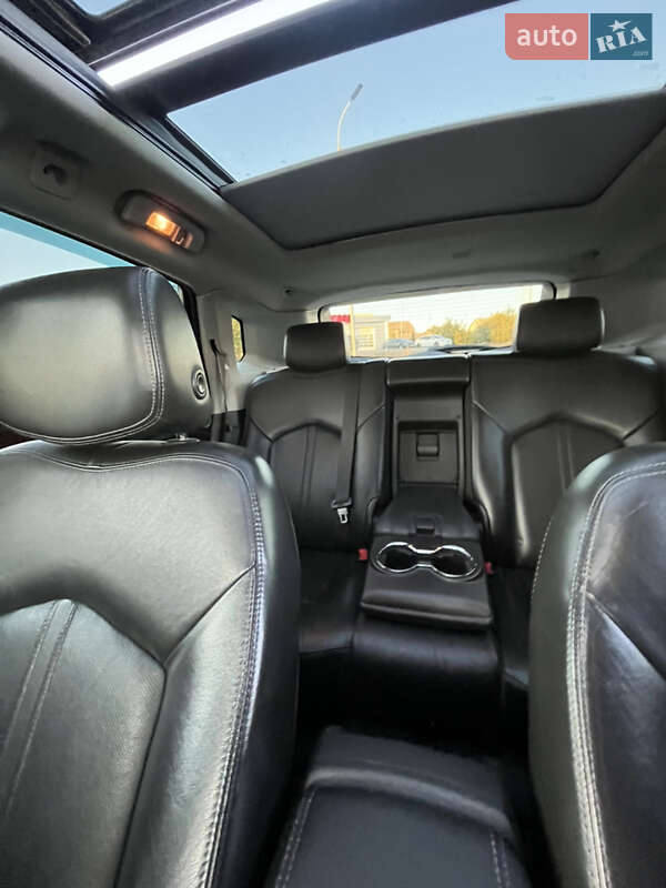 Внедорожник / Кроссовер Cadillac SRX 2015 в Жмеринке