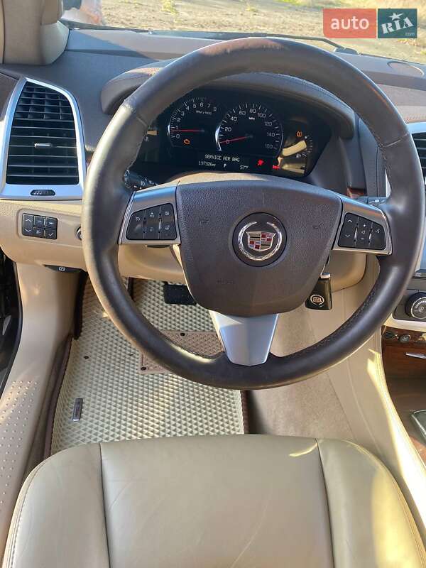 Внедорожник / Кроссовер Cadillac SRX 2008 в Киеве