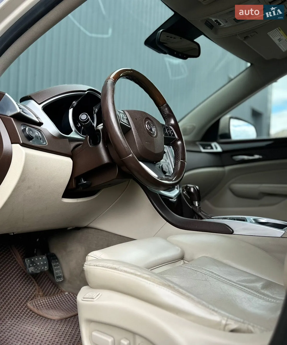 2010 Cadillac SRX - мініатюра 28