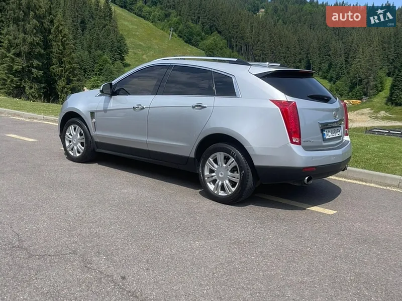 Cadillac SRX