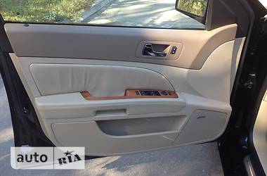 Седан Cadillac STS 2009 в 